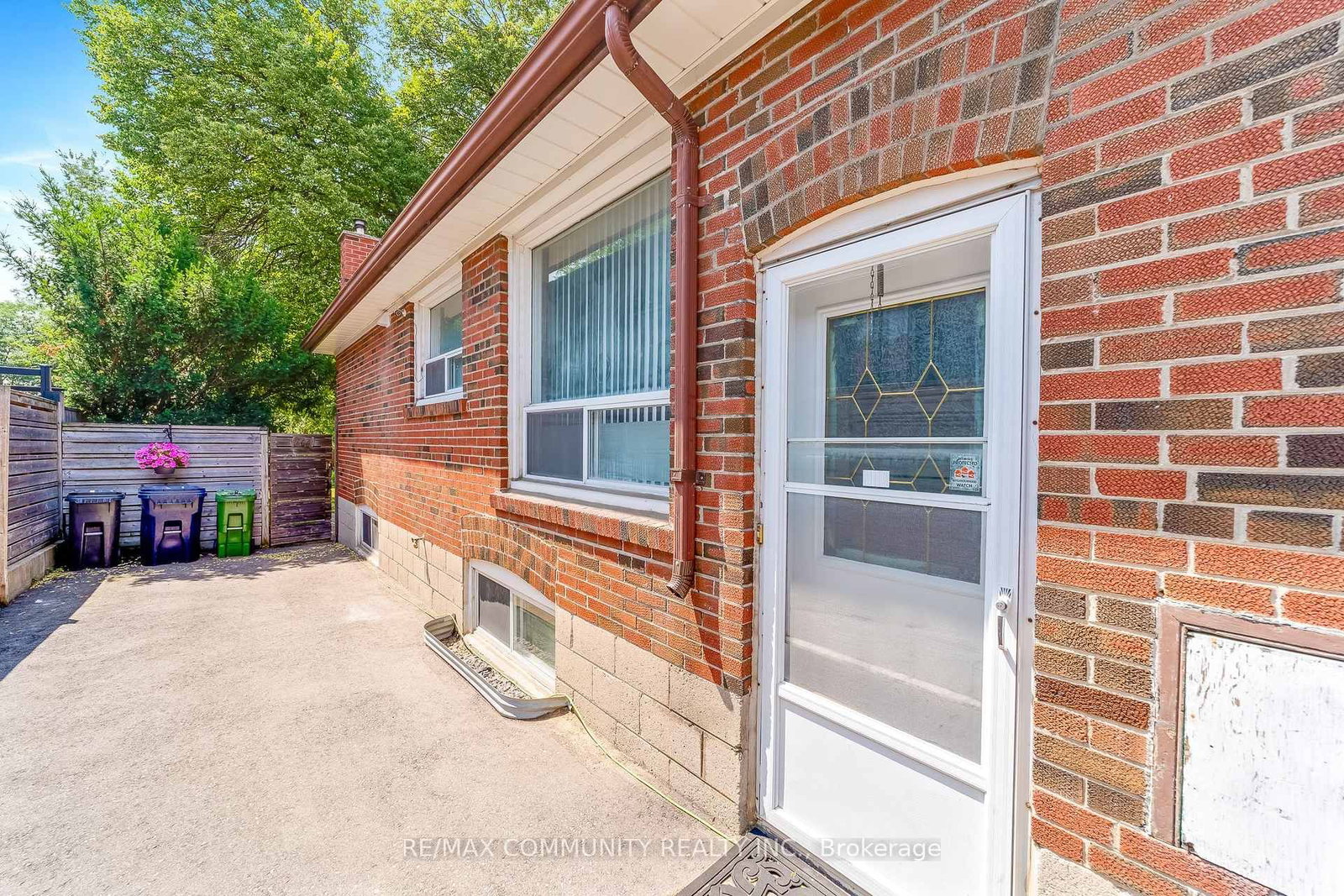 764 Brimley Road • Toronto, ON photo 36