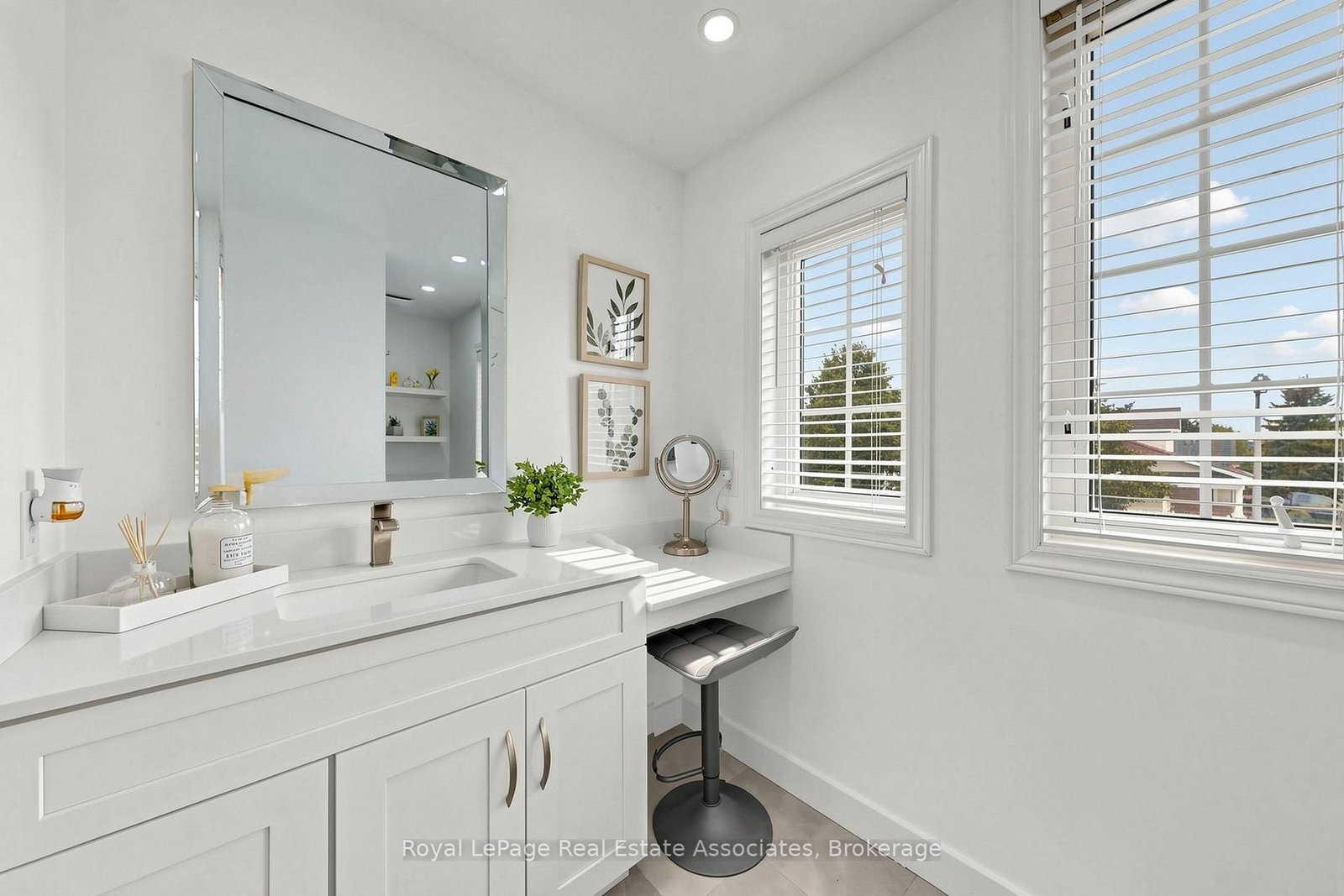 2 Primeau Avenue • Whitby, ON photo 28