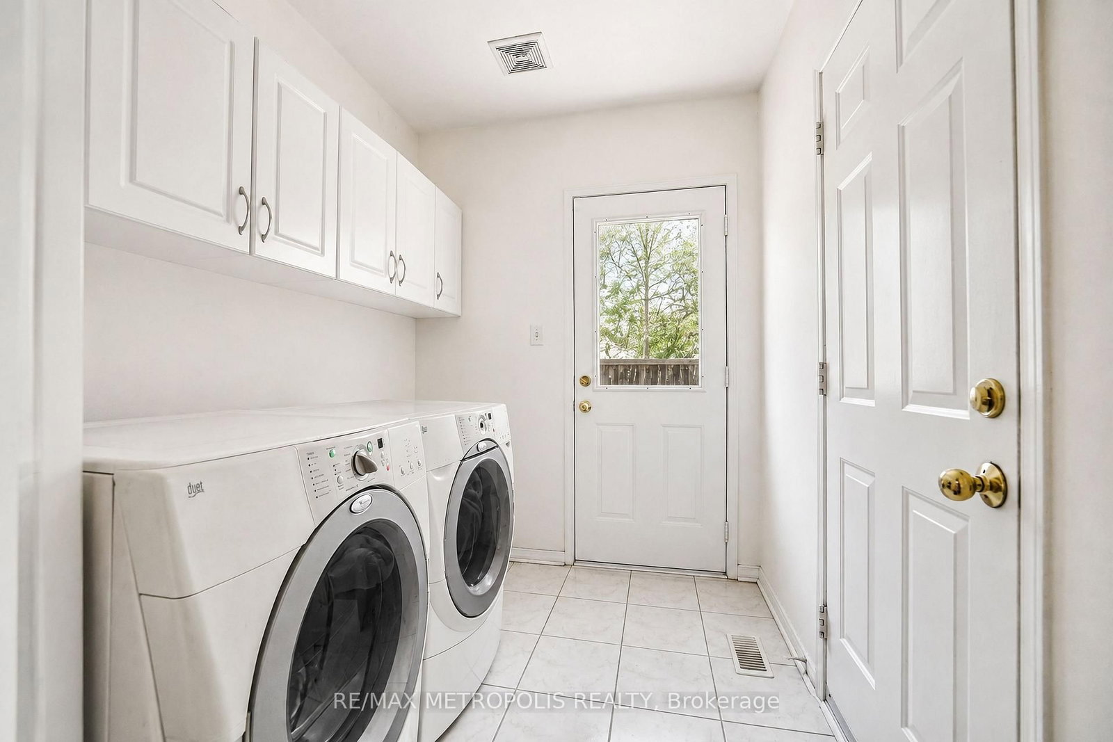58 Dunwell Crescent • Ajax, ON photo 36