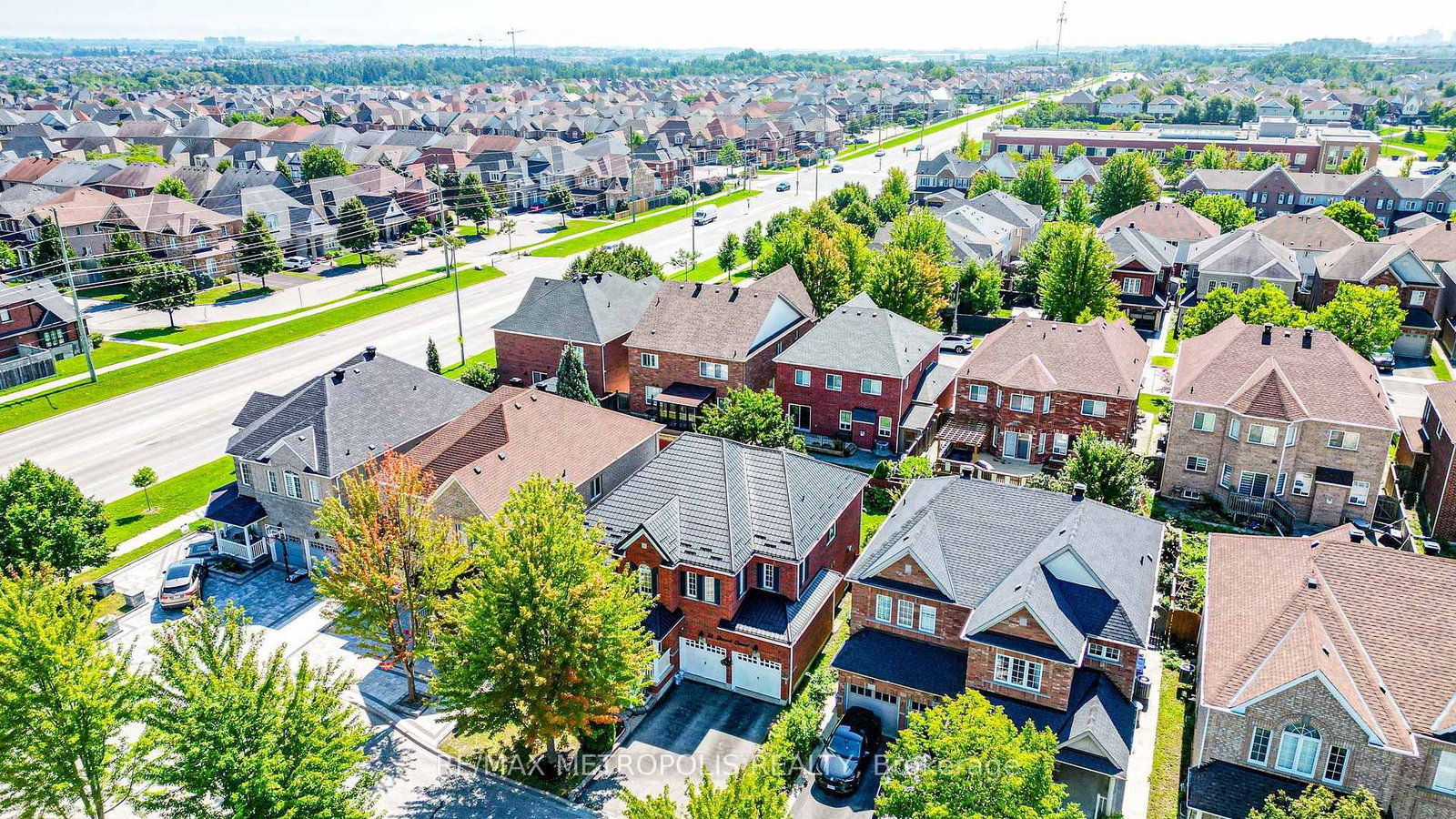 58 Dunwell Crescent • Ajax, ON photo 4