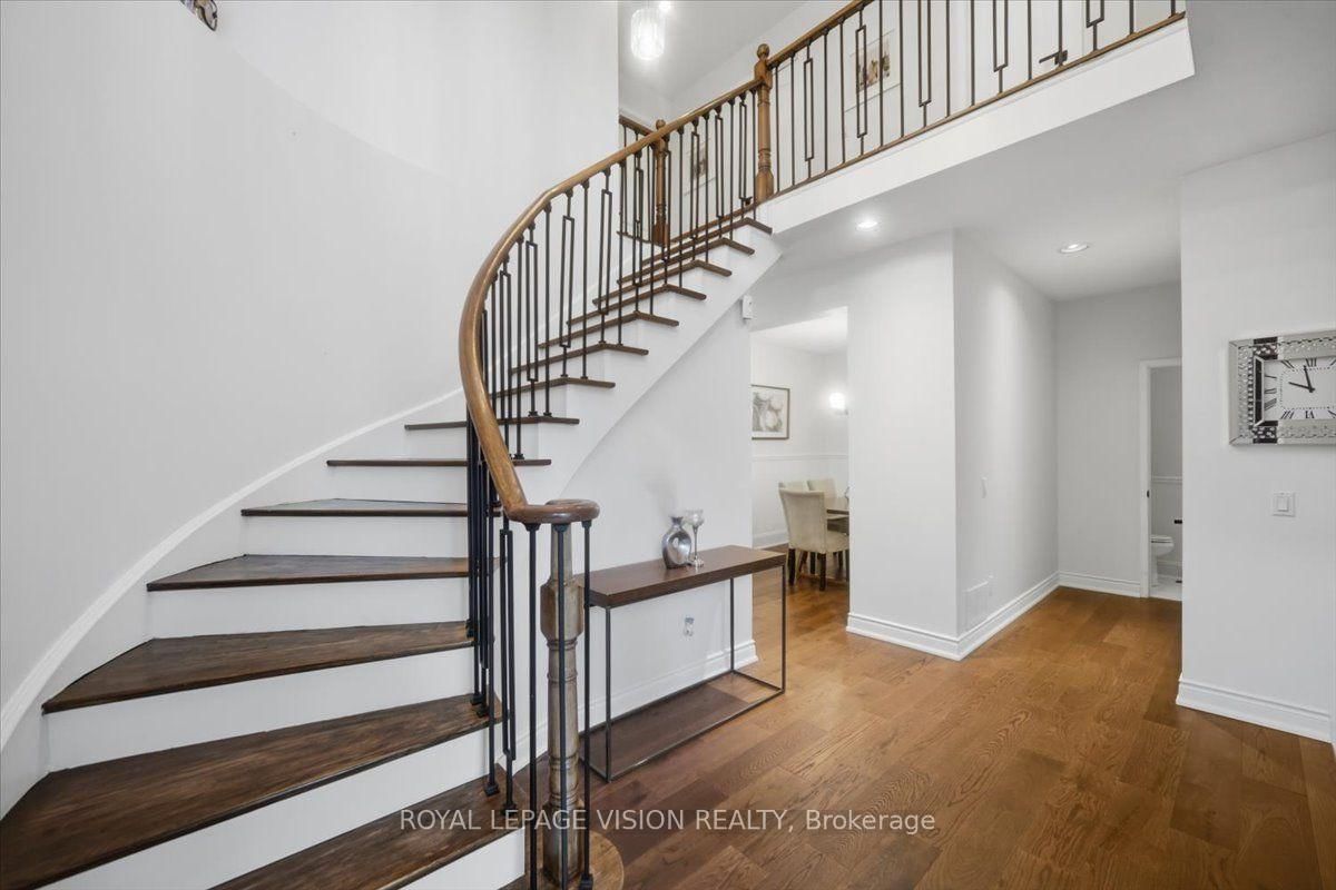 106 Copley Street • Pickering, ON photo 14