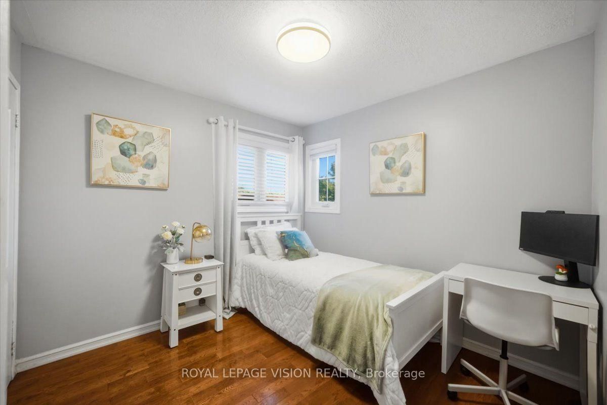 106 Copley Street • Pickering, ON photo 20