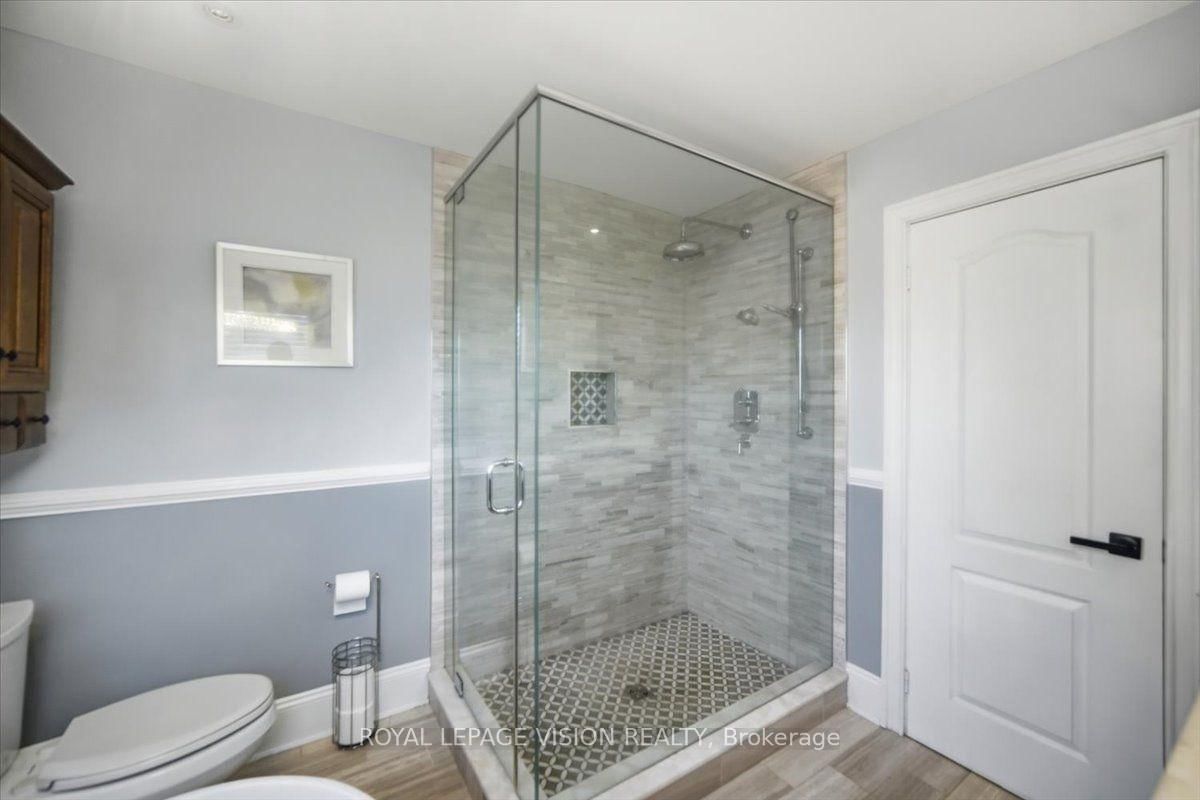 106 Copley Street • Pickering, ON photo 24