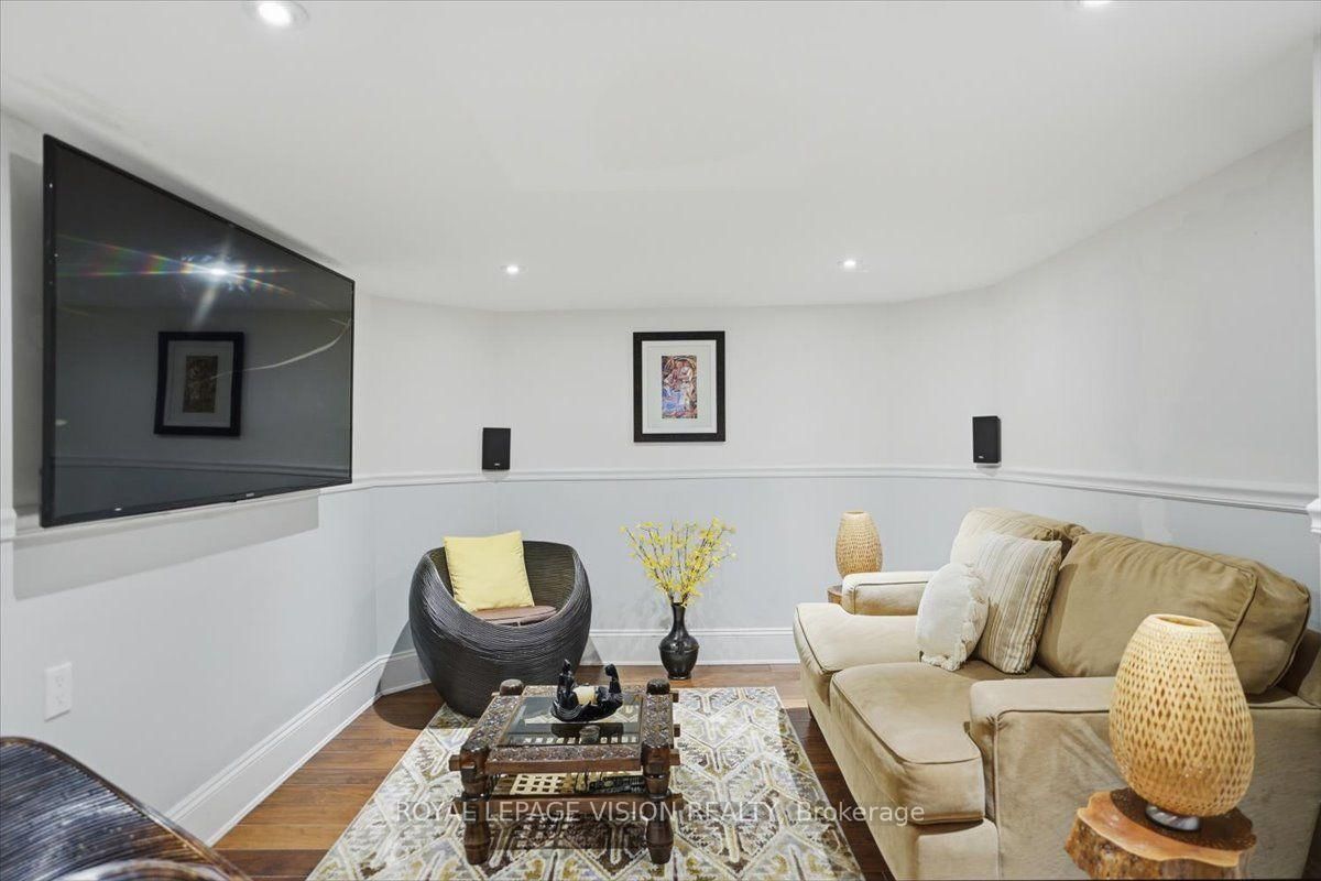 106 Copley Street • Pickering, ON photo 27