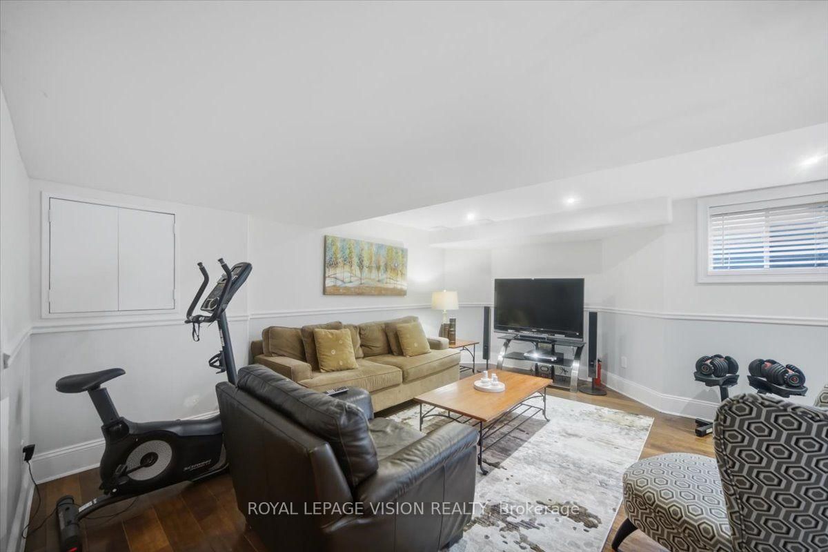 106 Copley Street • Pickering, ON photo 35
