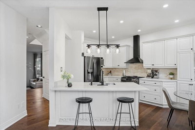 106 Copley Street • Pickering, ON photo 4