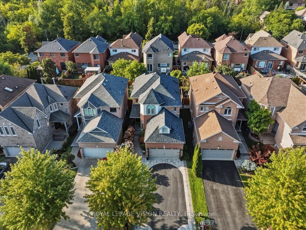 106 Copley Street • Pickering, ON photo 42