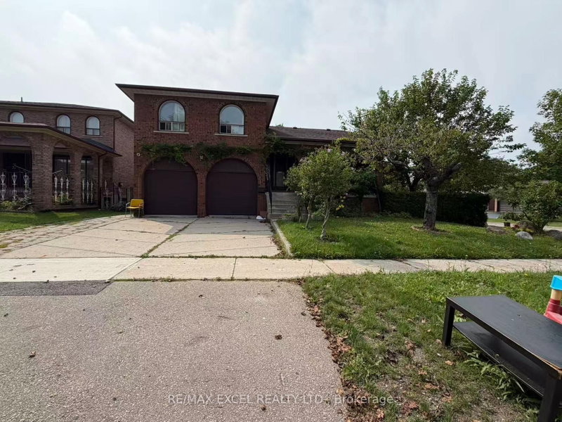 Upper - 56 Leafield Drive
