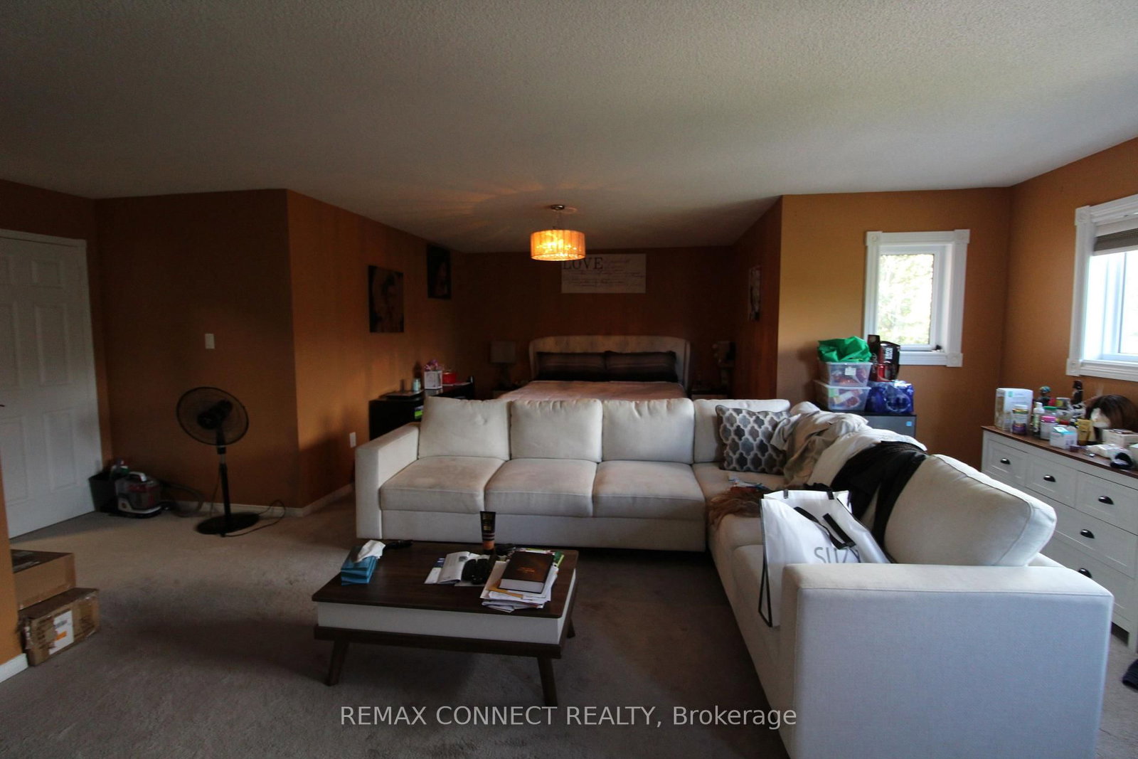 80 Kennett Drive • Whitby, ON photo 3