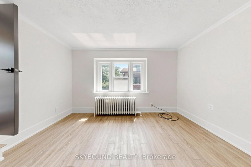 15 - 1165 Kingston Road