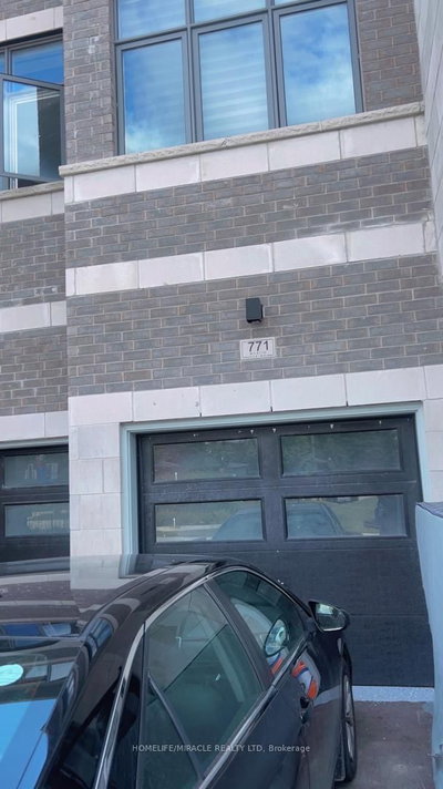 771 Chinook Path • Oshawa, ON photo 2