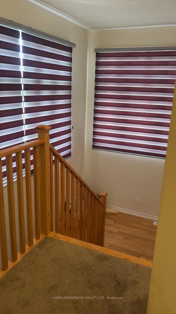 771 Chinook Path • Oshawa, ON photo 6