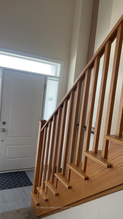 771 Chinook Path • Oshawa, ON photo 7