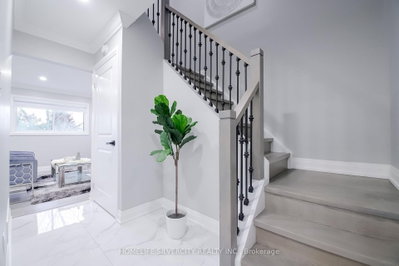 50 Silverbell Grove • #4 • Toronto, ON photo 8