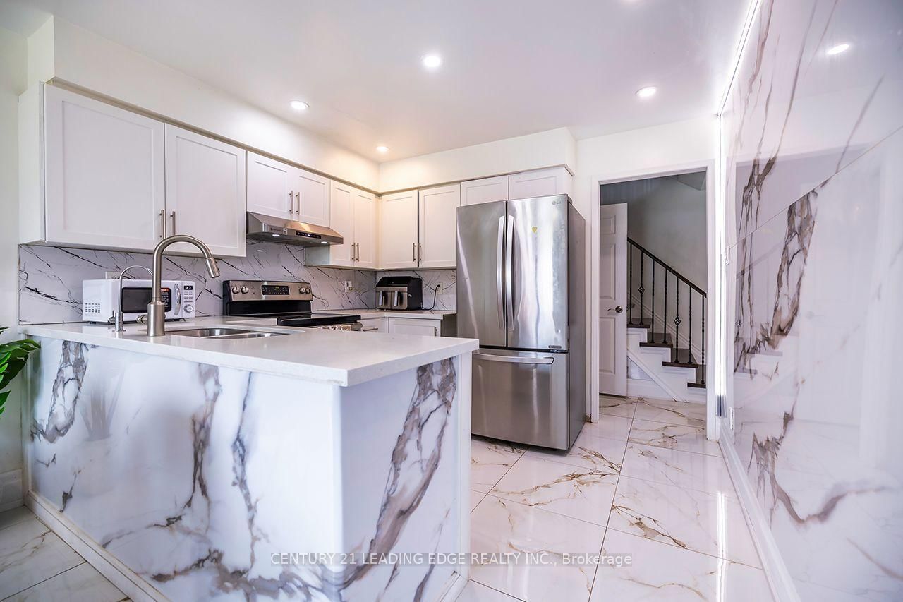 14 GUILDWOOD Drive • Clarington, ON photo 24