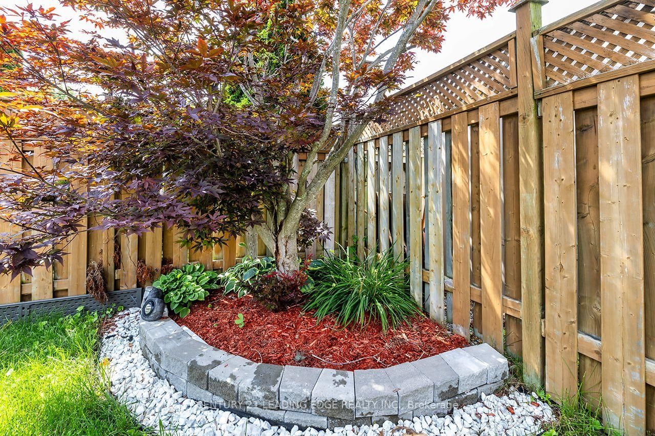 14 GUILDWOOD Drive • Clarington, ON photo 42