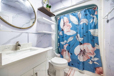 14 GUILDWOOD Drive • Clarington, ON photo 7