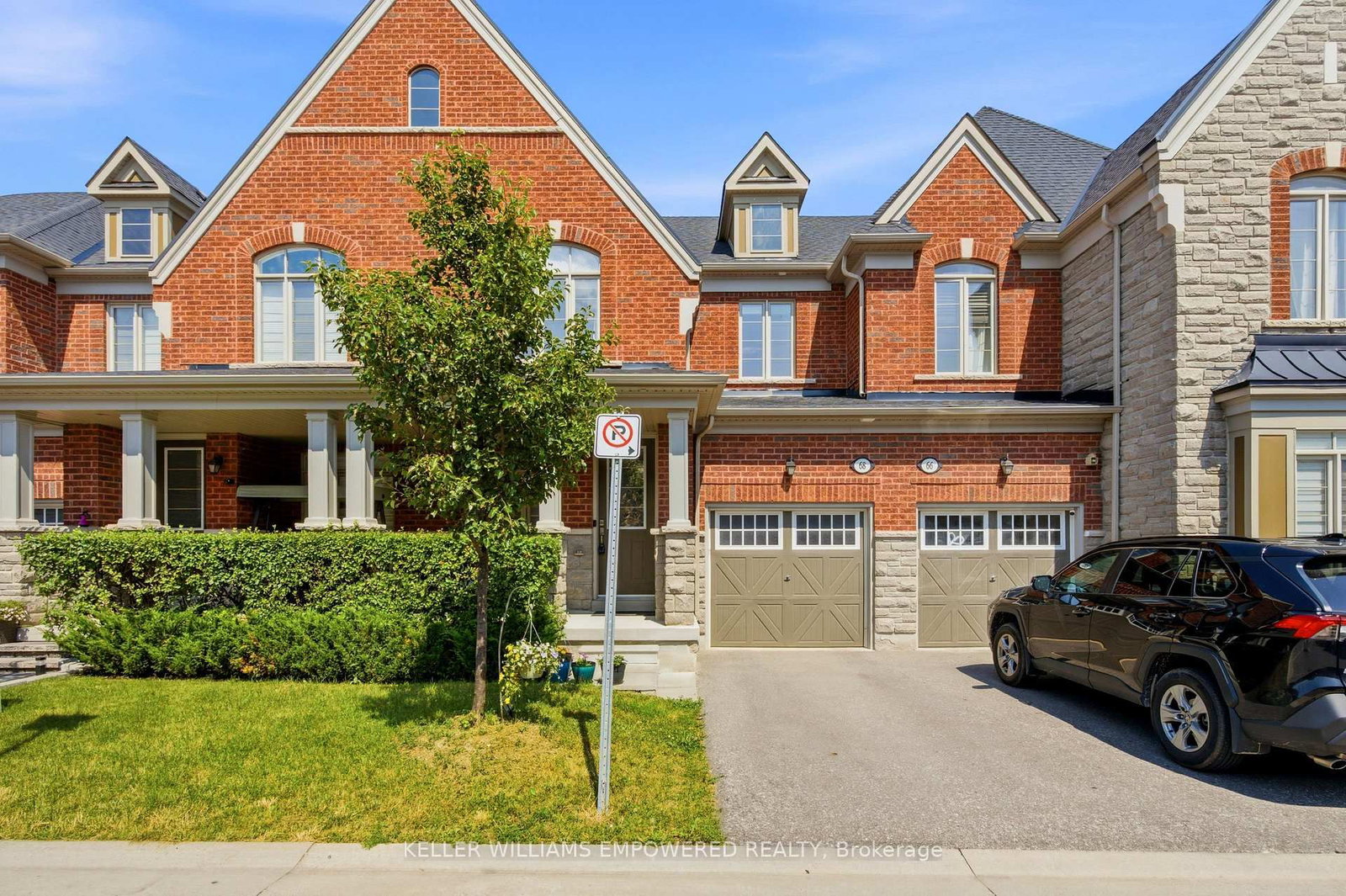 Townhouse for sale at 68 Workmens Circle, Ajax, Ontario, L1T 0N7 - Northwest Ajax - MLS: E13724856