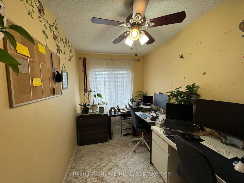 23 Linnell Ajax,ON L1Z 0K9 — Photo 19