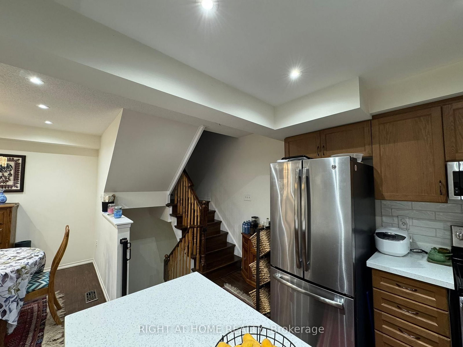 23 Linnell Ajax,ON L1Z 0K9 — Photo 8
