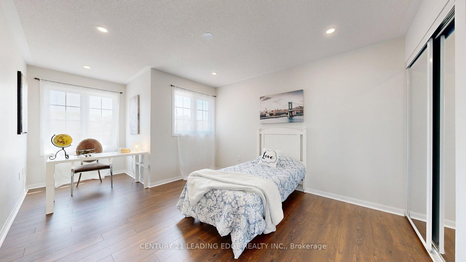 784 Ormond Drive • Oshawa, ON photo 24