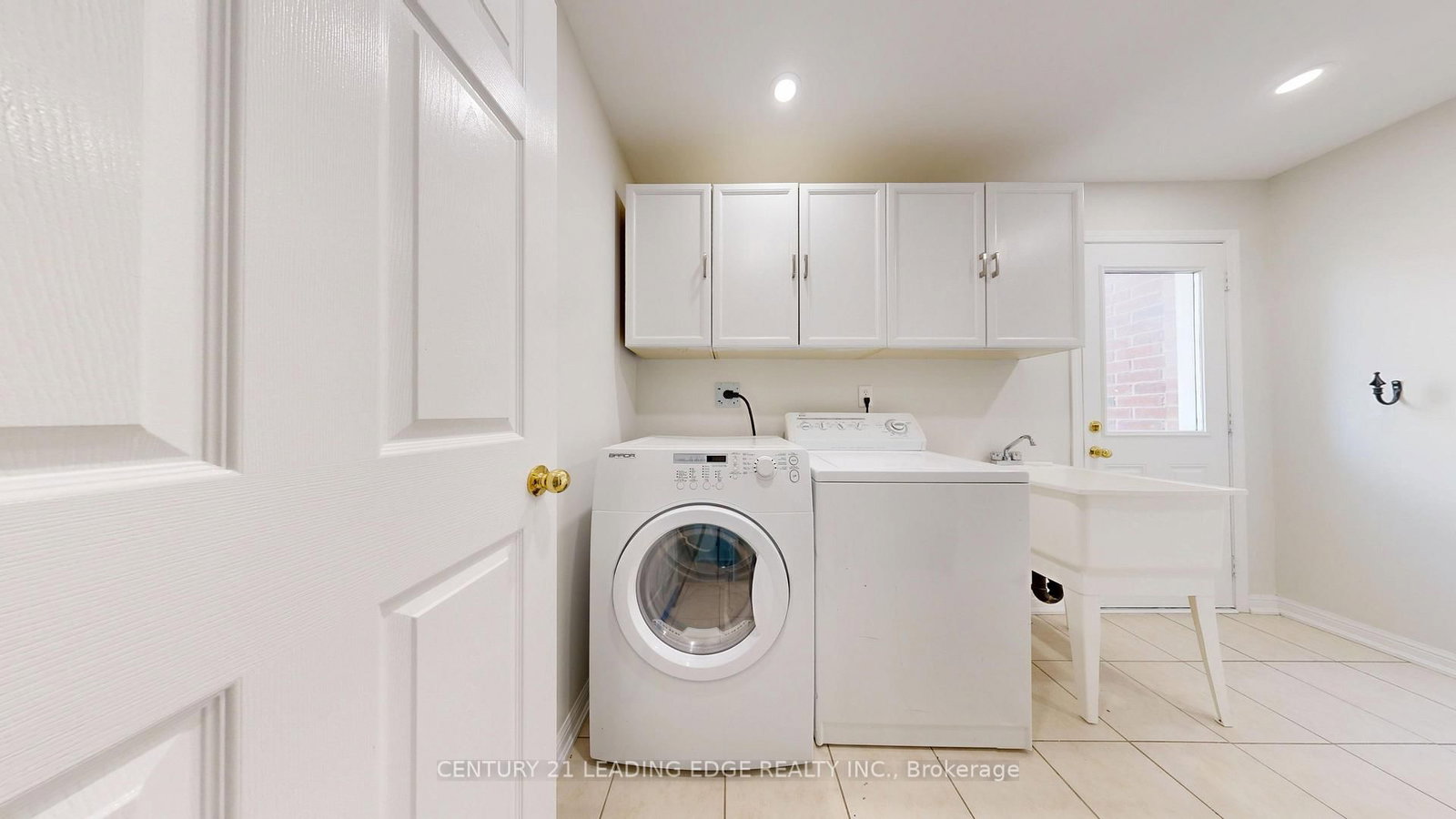 784 Ormond Drive • Oshawa, ON photo 34
