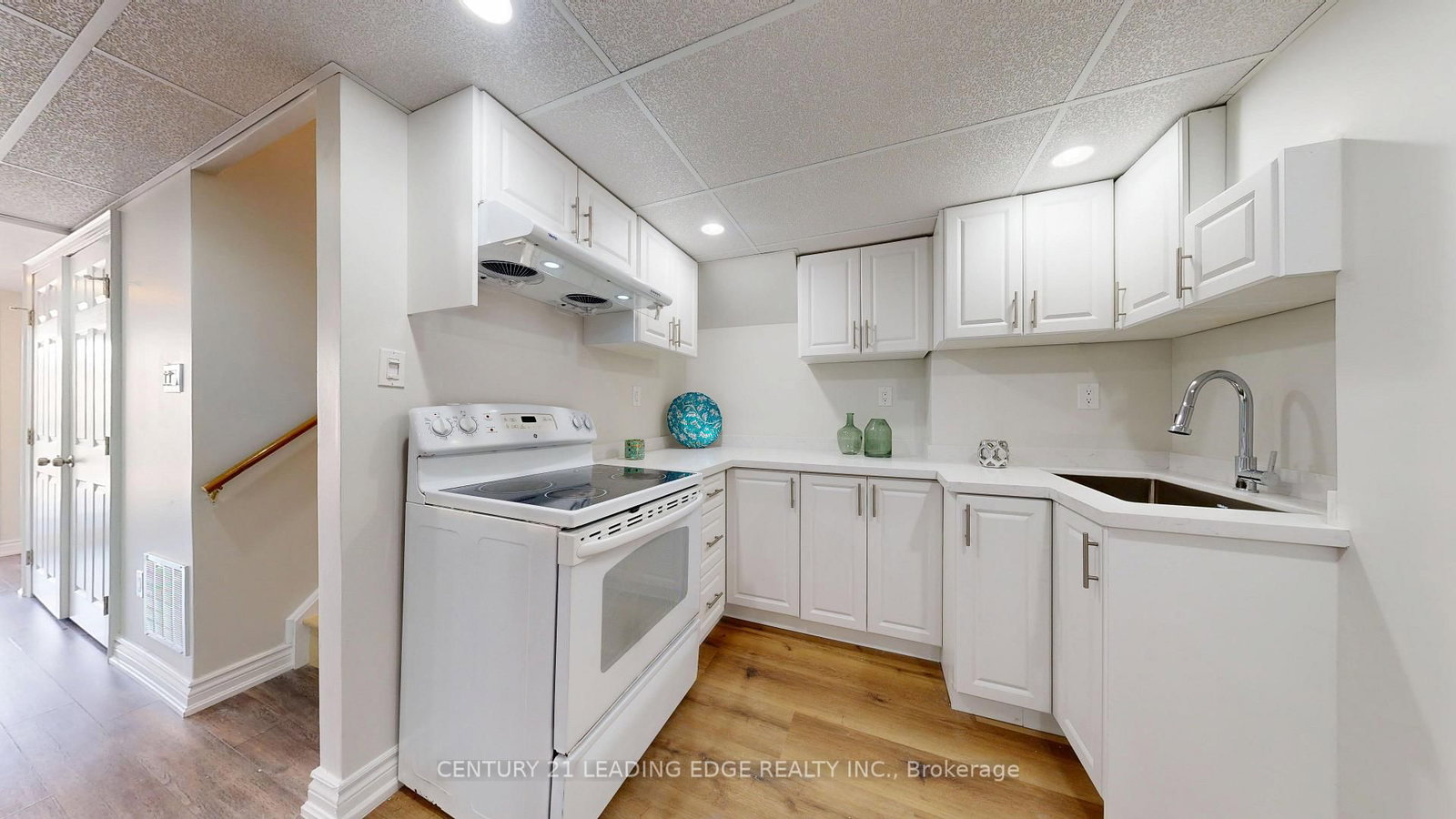 784 Ormond Drive • Oshawa, ON photo 40