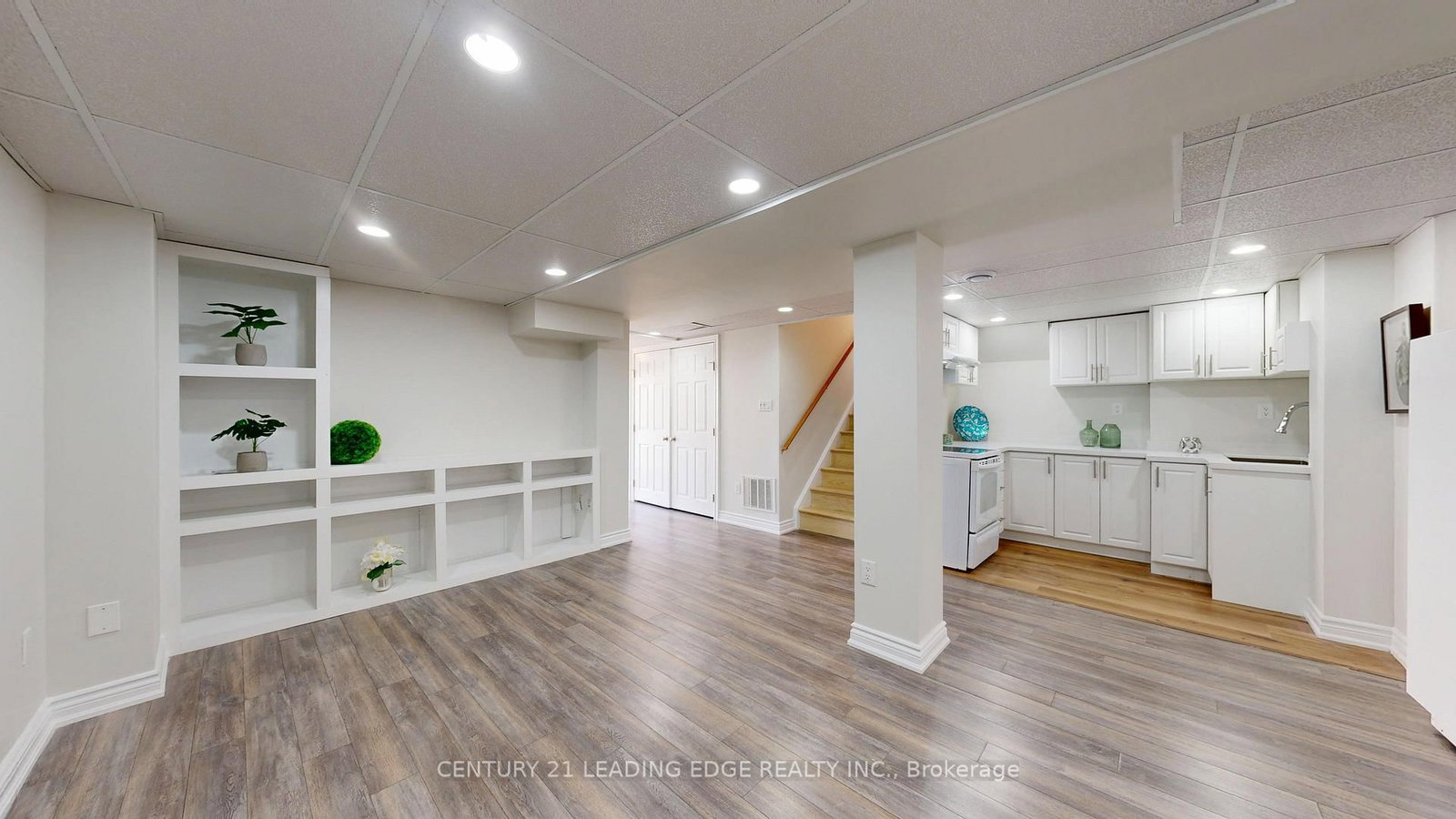 784 Ormond Drive • Oshawa, ON photo 43