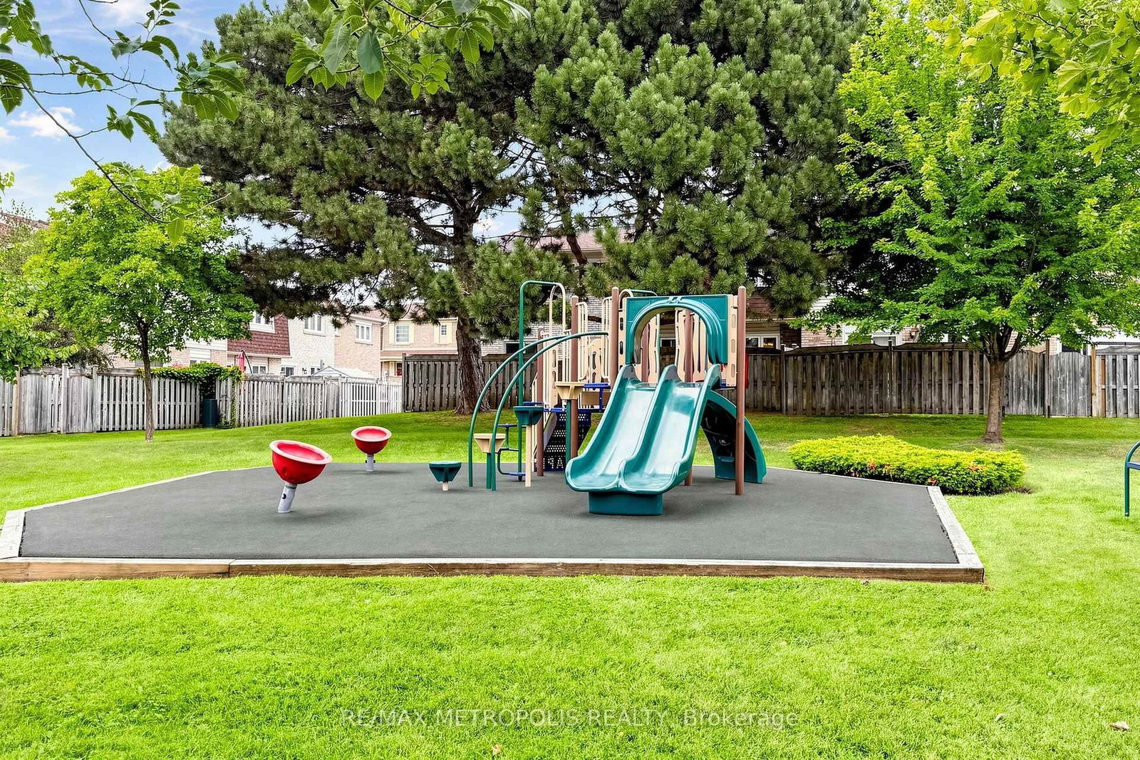 580 Eyer Drive • #96 • Pickering, ON photo 50