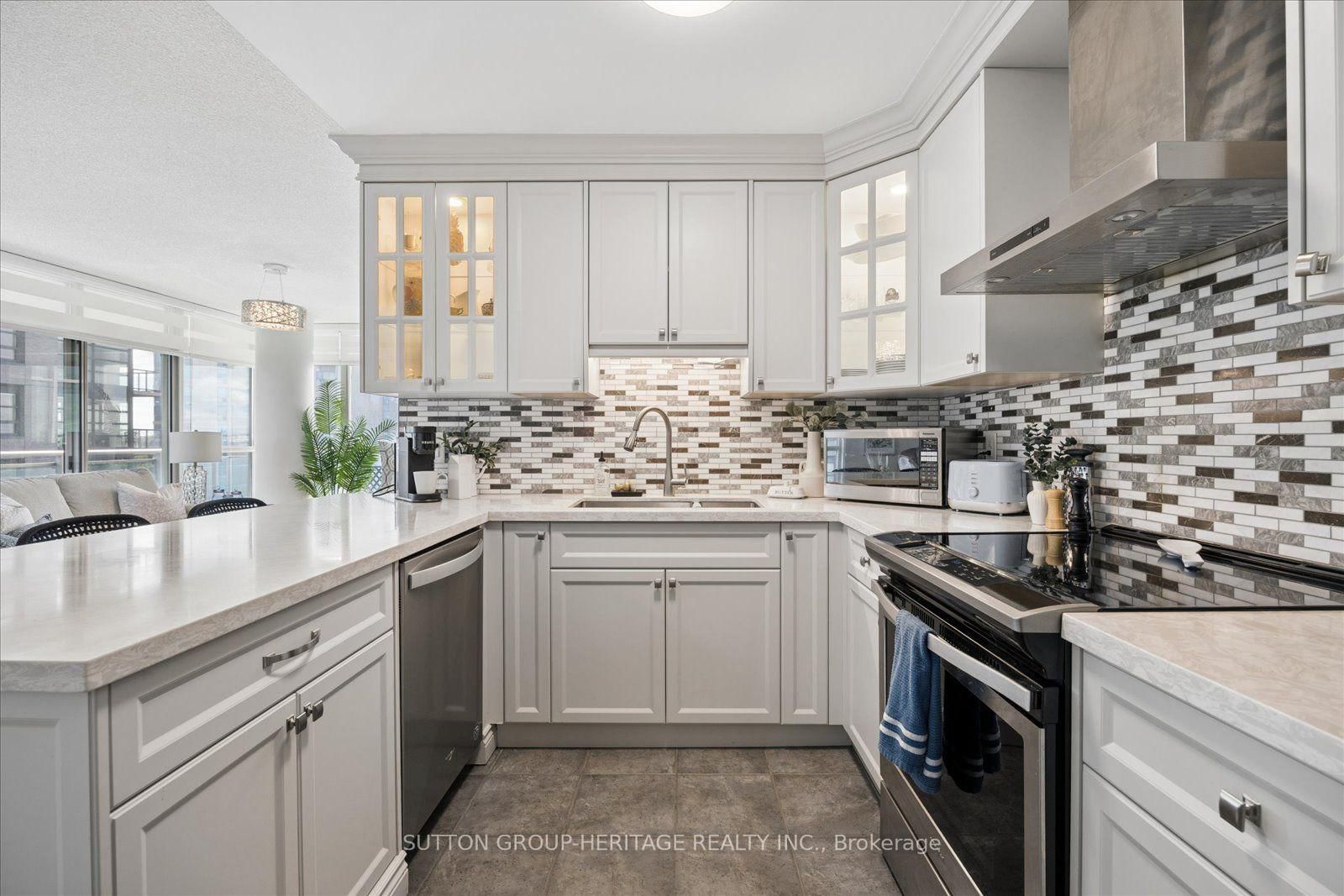 1600 Charles Street • #603 • Whitby, ON photo 13