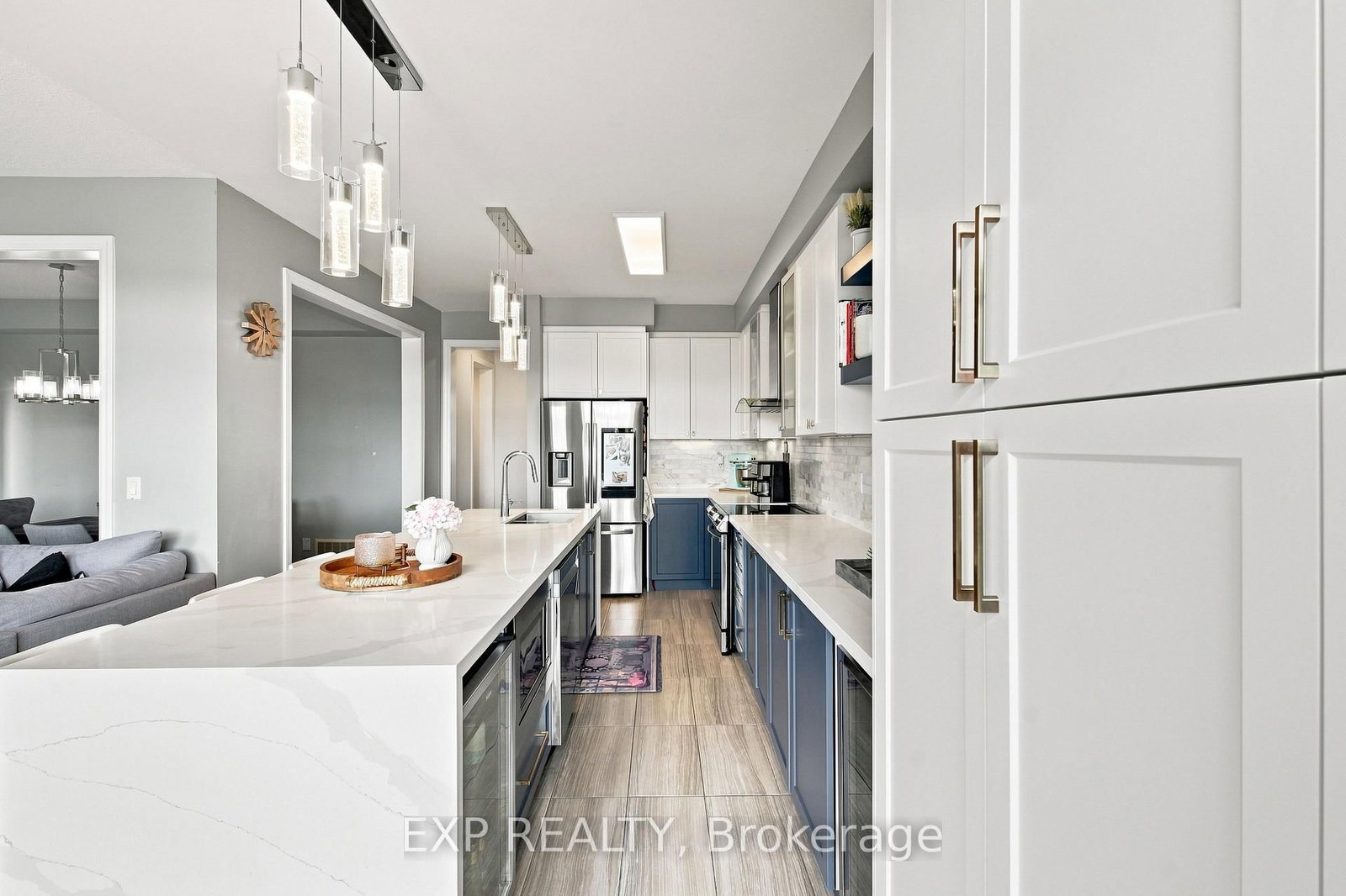 39 Purdy Place • Clarington, ON photo 5