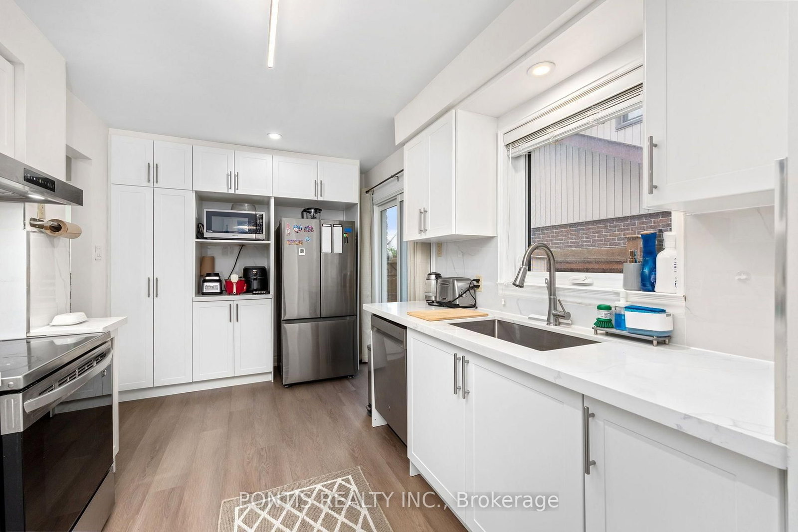 756 Cobblers Court • Pickering, ON photo 15