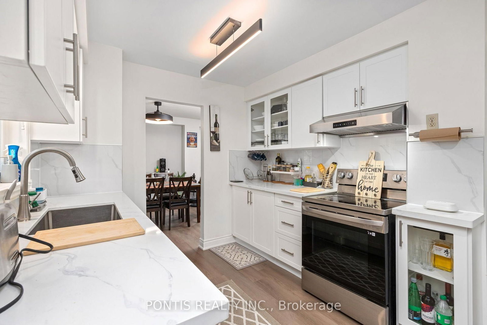 756 Cobblers Court • Pickering, ON photo 16