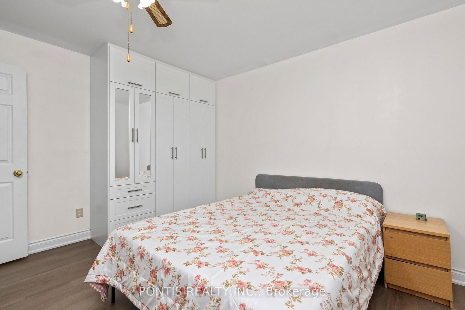 756 Cobblers Court • Pickering, ON photo 27