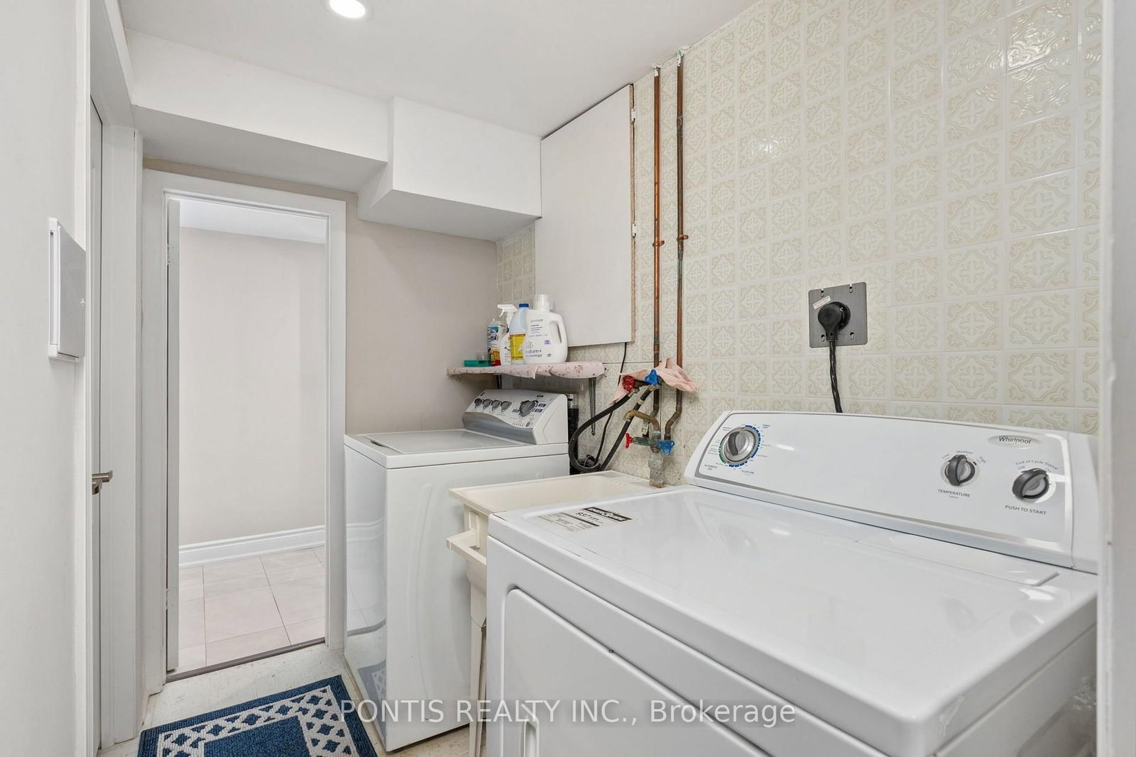 756 Cobblers Court • Pickering, ON photo 34