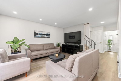 756 Cobblers Court • Pickering, ON photo 9