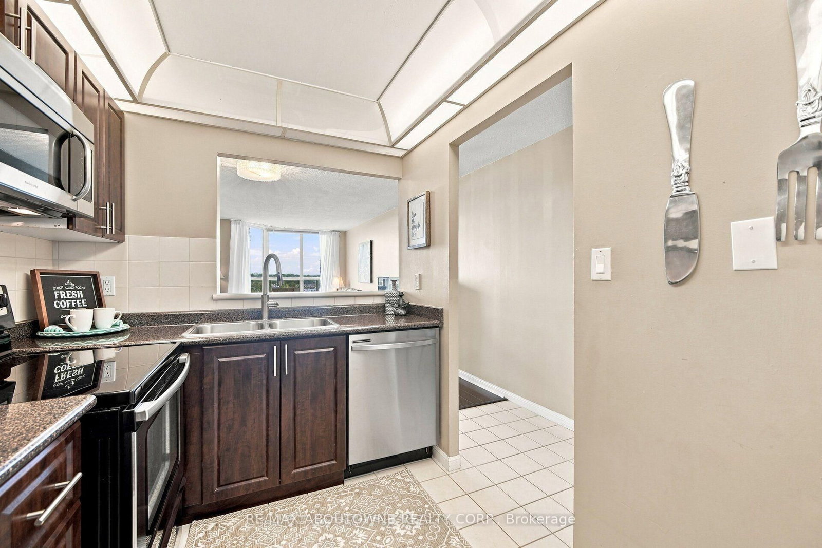88 Corporate Drive • #705 • Toronto, ON photo 10