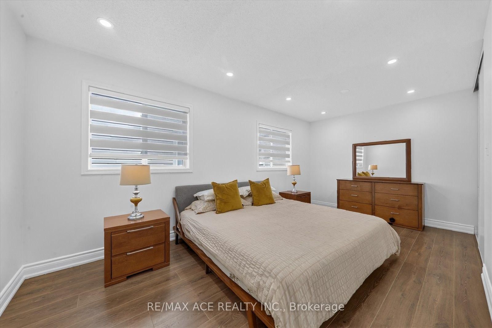 86 Solmar Avenue • Whitby, ON photo 27