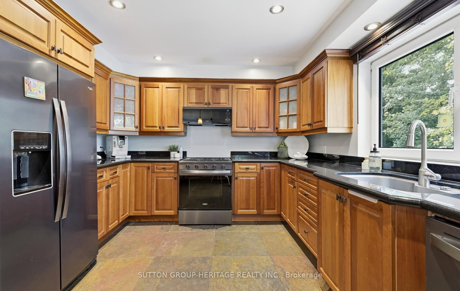 62 Lakeside Beach Road • Scugog, ON photo 9