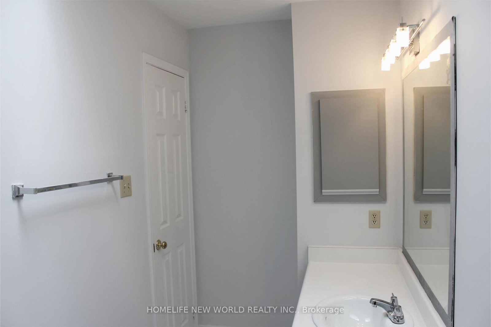 328 Port Royal Trail • Toronto, ON photo 21