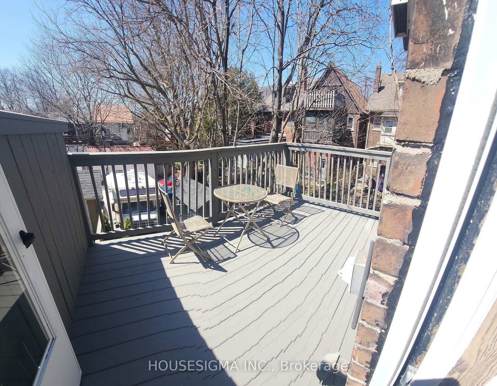 256 Woodbine Avenue • Toronto, ON photo 12