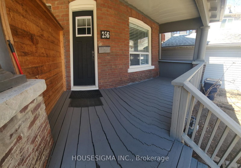 256 Woodbine Avenue