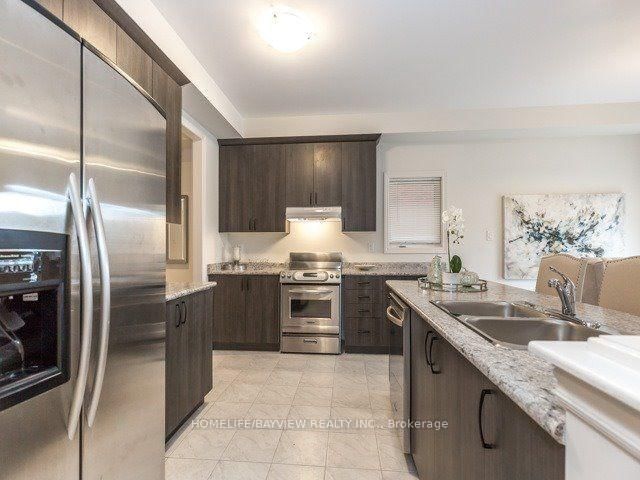 1088 Greenhill Avenue • Oshawa, ON photo 10