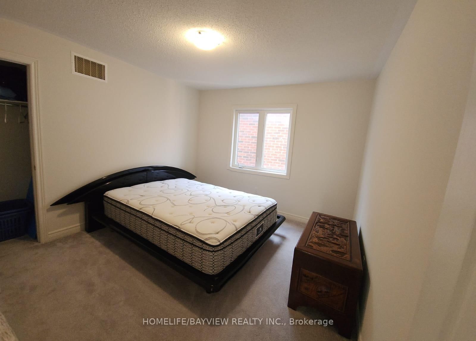 1088 Greenhill Avenue • Oshawa, ON photo 20