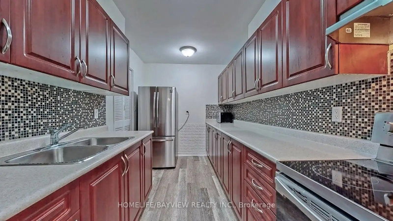 1803 - 1 Massey Square