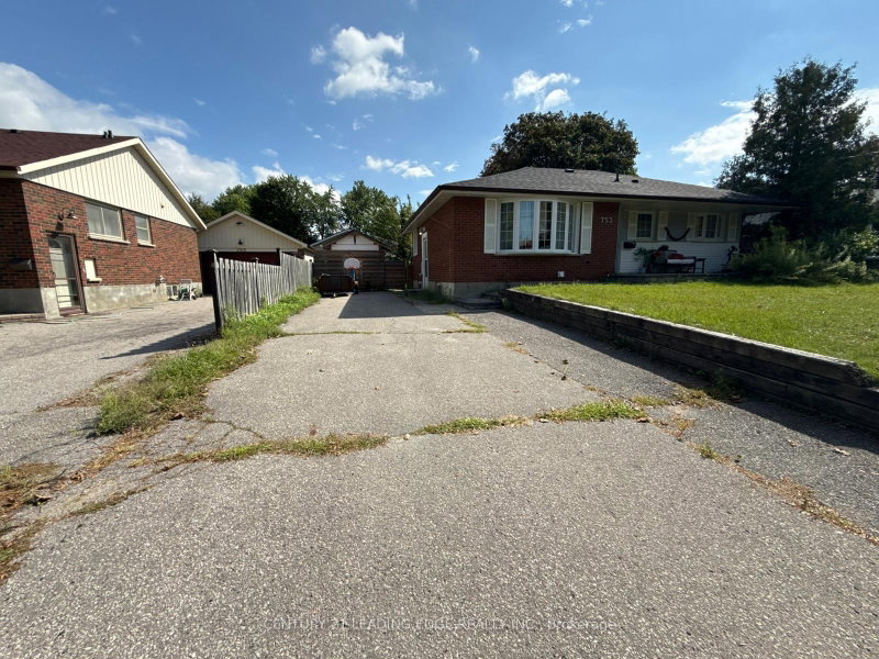 Lower - 753 Glenforest Street