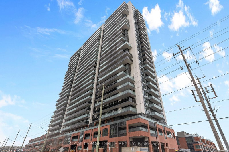 2701 - 2545 Simcoe Street N