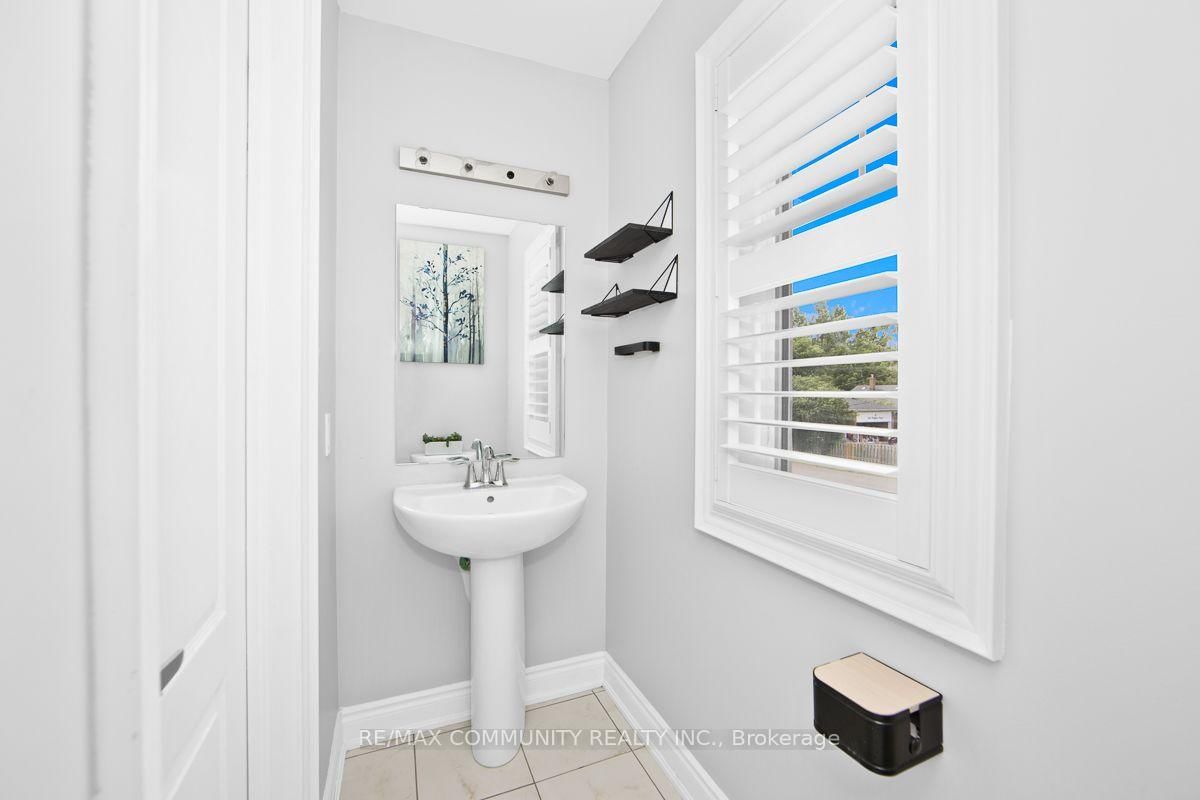 6435 Kingston Road • Toronto, ON photo 10