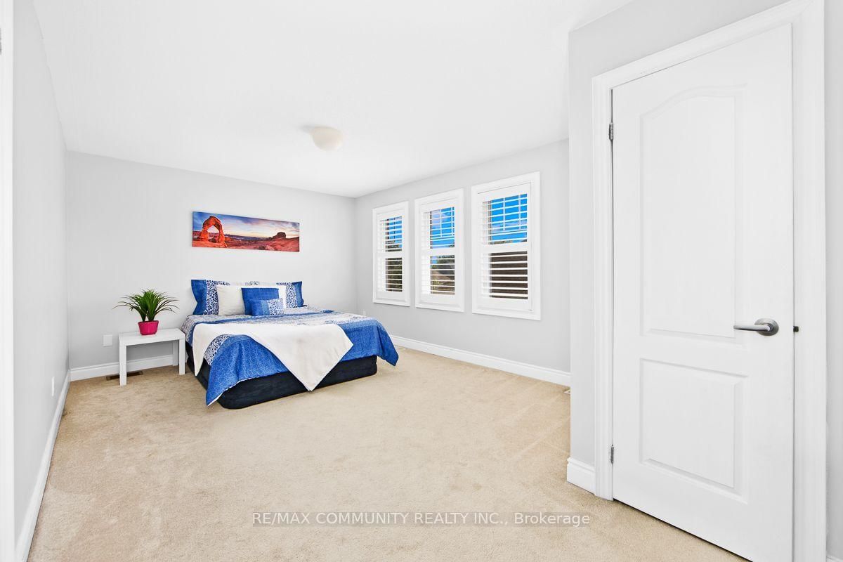 6435 Kingston Road • Toronto, ON photo 25