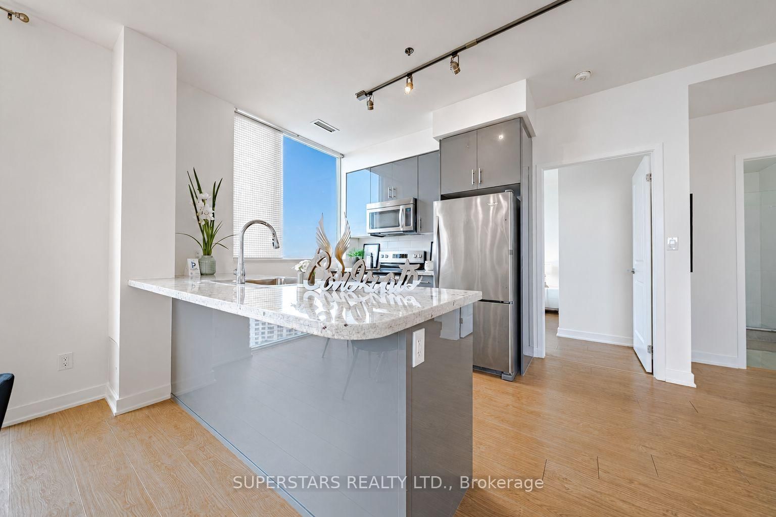 185 Bonis Avenue • #2009(PH9) • Toronto, ON photo 6